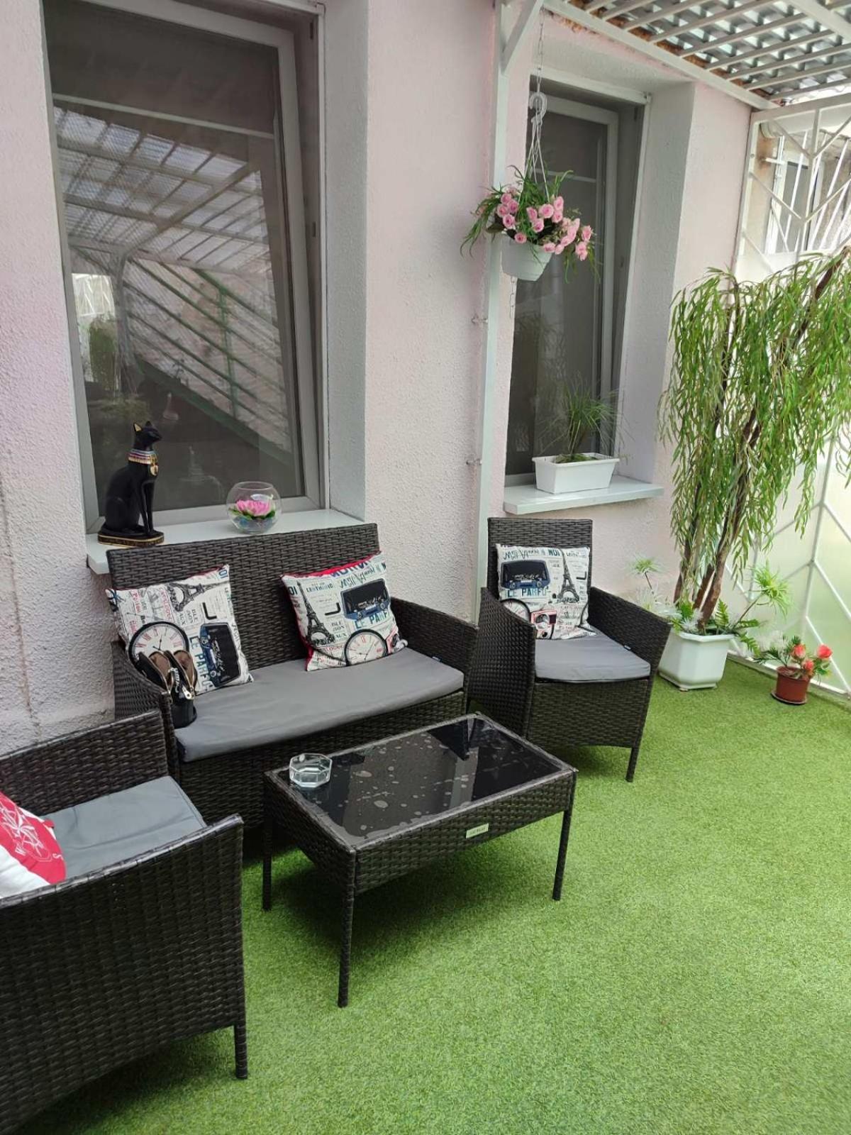 London Apartment, Odessa Ngoại thất bức ảnh